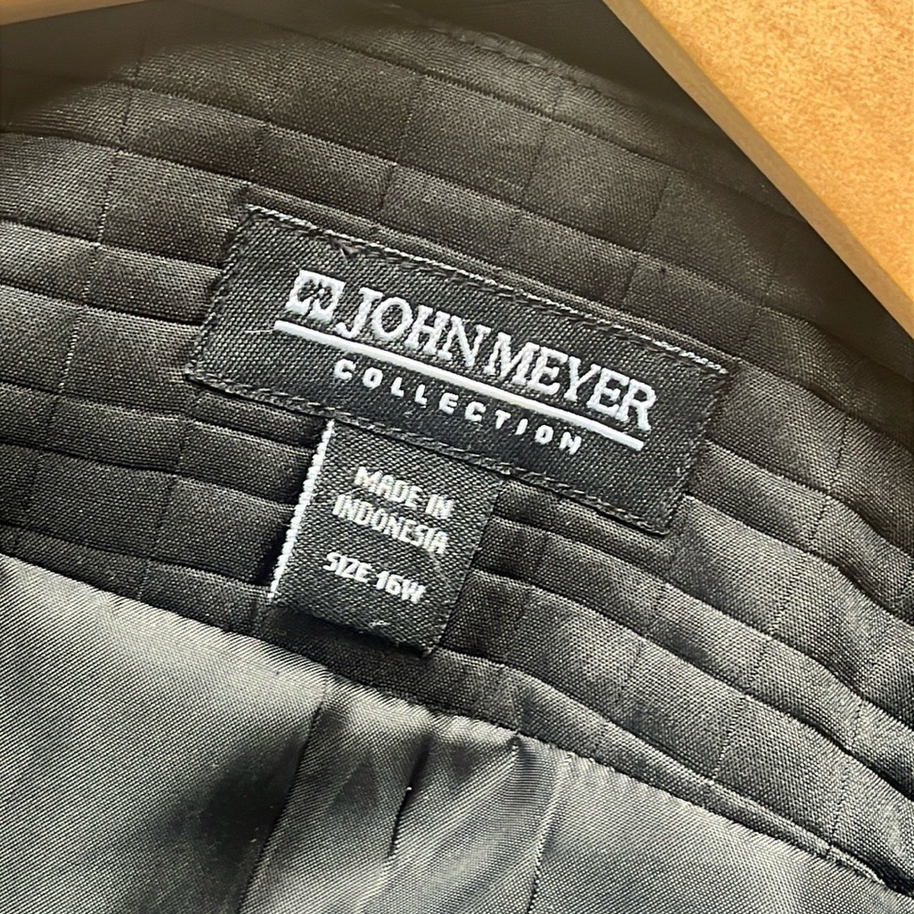 JOHN MEYER Black Textured Women's Suit Jacket Sz 16W - Picture 3 of 9